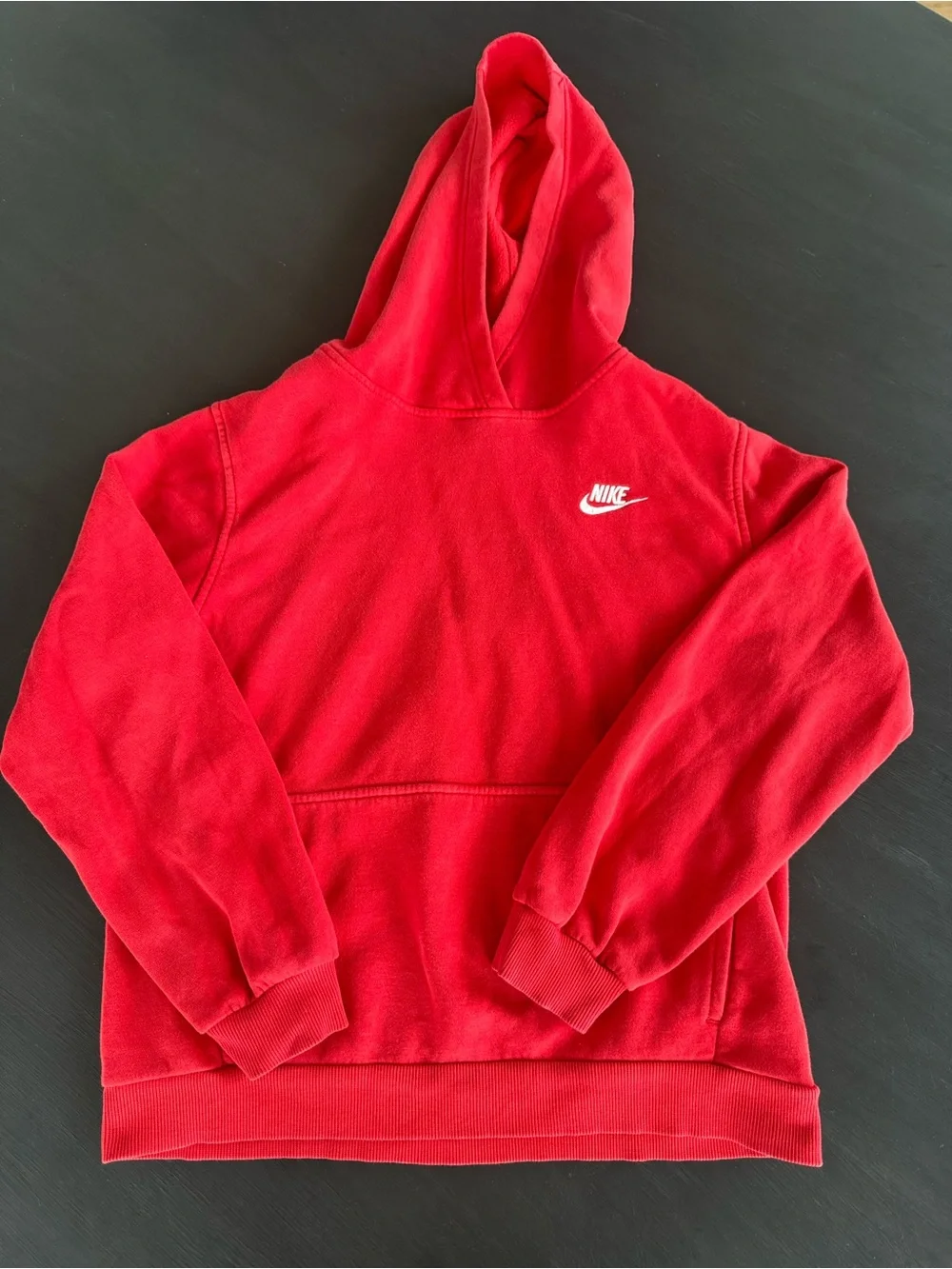Nike Red Hoodie Big Kid XL